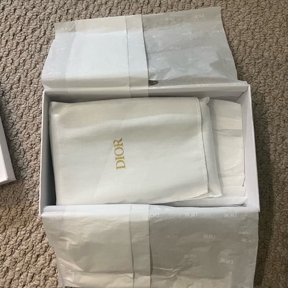 Dior iPhone Case - Picture 6 of 6